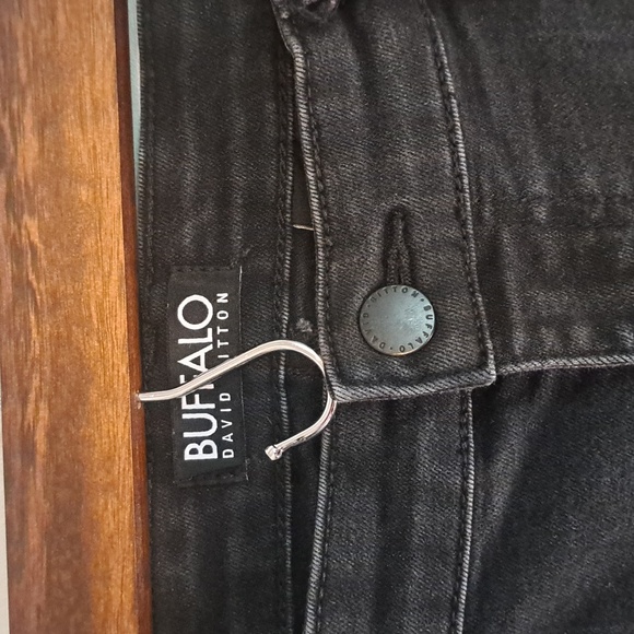 Buffalo David Bitton Jeans - Picture 5 of 8